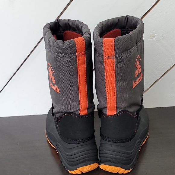 Kamik Kids Rocket Insulated Winter Boots,Charcoal/Flame, Size 2 - Picture 5 of 8